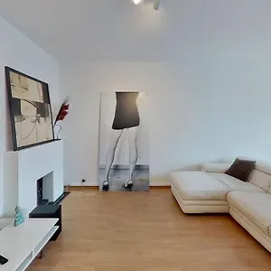 And Cosy Apartment
